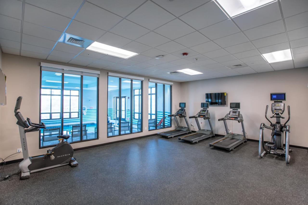 Holiday Inn - Kansas City - Northeast By Ihg Ngoại thất bức ảnh